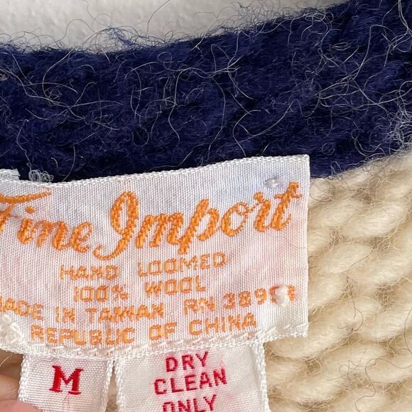 𝅺FINE IMPORT Vintage Boho Wool Chunky Knit Sleeveless Vest Cardigan Sweater M - Picture 4 of 4